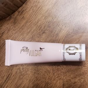 Pretty vulgar eyeshadow primer